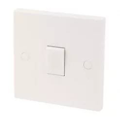 10AX 1-Gang 1-Way Light Switch White