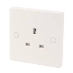 13A 1-Gang Unswitched Plug Socket White