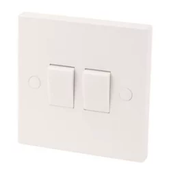 10AX 2-Gang 2-Way Light Switch White